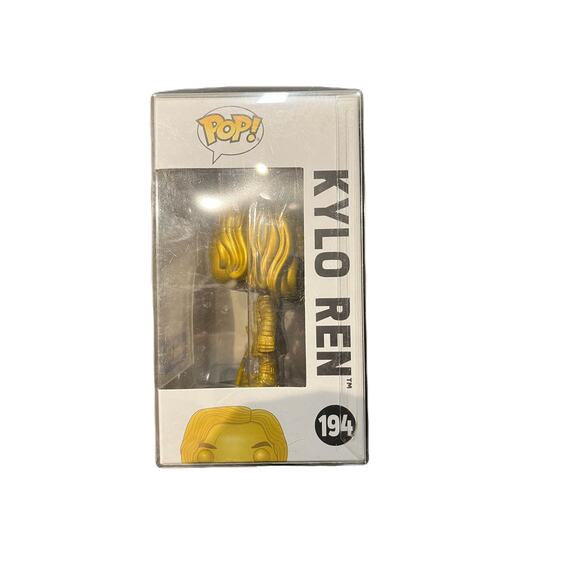 Star Wars Kylo Ren Funko Pop 194 - Picture 3 of 6